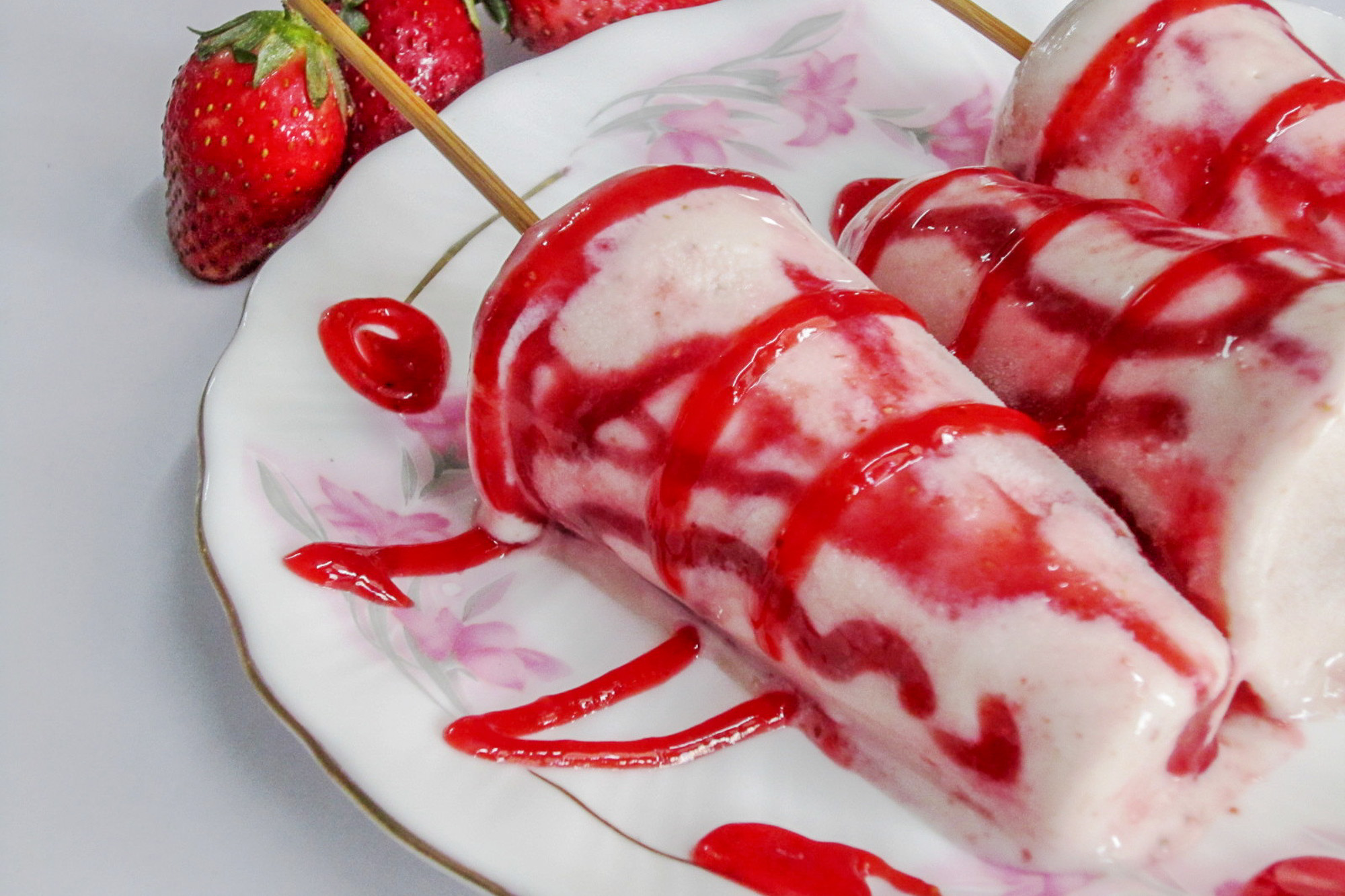 Strawberry Kulfi