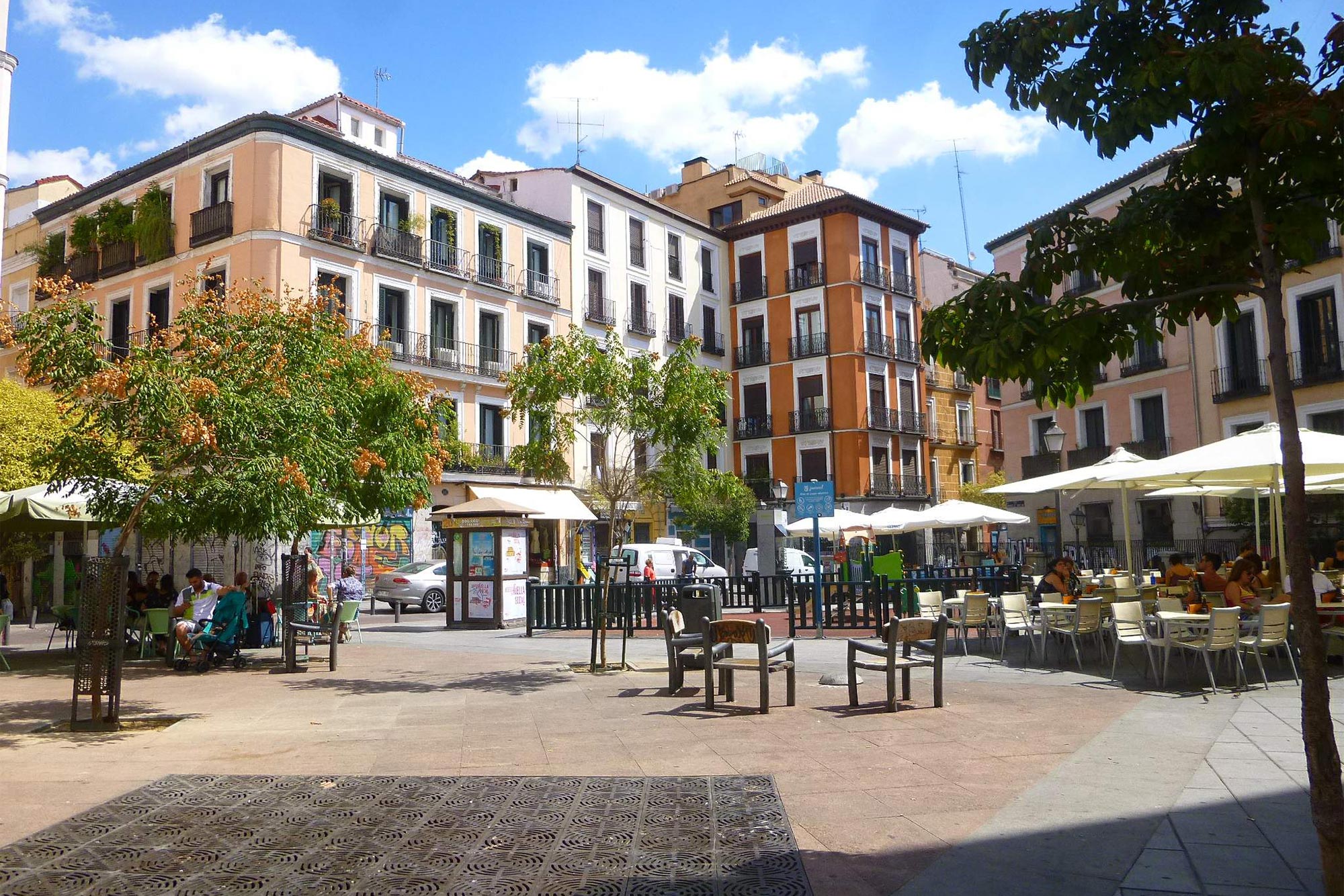 MalasaÃ±a Plaza Juan Pujol